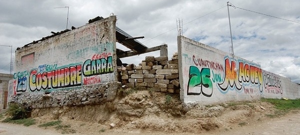 Painted walls in Mexico advertising music events